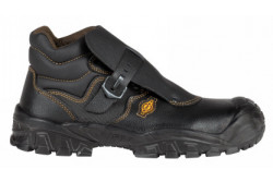 NEW TAGO UK S3 SRC HEGESZTŐBAKANCS
COFNTAGO-S3UK-39 NEW TAGO UK S3 SRC HEGESZTŐBAKANCS
COFNTAGO-S3UK-39
FEKETE BŐR BAKANCS/BARNA SZÖVET/ACÉL TALPLEMEZ/CSATOS FŰZŐVÉDŐ
MODELLCSALÁD JELLEMZŐI:
Strapabíró és kényelmes védőlábbelik acél kaplival és talplemezzel.
TALP: Kétrétegű poliuretán talp. Csúszásmentes kialakítás (SRC), energiaelnyelő sarokrész (E), antisztatikus tulajdonságok (A), szénhidrogénekkel (pl. olajjal) szembeni ellenállás.
KÉNYELMI TALPBETÉT: EVANIT anatómiai kialakítású, lyukacsos, antisztatikus, kivehető talpbetét. Stabil járást és kényelmet garantál az eltérő vastagságú szerkezetnek köszönhetően (12/8/3,8mm).
BÉLÉS: TEXELLE: lélegző, kopásálló, a lábfejet szárazon tartó belső bélés
EN ISO 20345:2011
Bőr fűzővédő fám csattal
TÍPUSTANÚSÍTVÁNY: LETÖLTÉS
EK MEGFELELŐSÉGI NYILATKOZAT: LETÖLTÉS