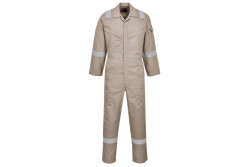 AF73 Araflame Silver overál khaki
PWTAF73KHR34 AF73 Araflame Silver overál khaki
PWTAF73KHR34
Ez a szuper könnyű overál kiemelkedő lángálló tulajdonságokkal rendelkezik. Az Araflame alapanyag puha lélegző és kiváló szakítószilárdságú. Ideális különböző szegmensekben beleértve olaj gáz és petrolkémia ipar. Az overál háromszoros varrásokkal biztonságos tárolózsebekkel és gumírozott derékkal rendelkezik. Réz zippzárok.ARC1.CE minősítés.Tépőzáras állítható mandzsetta .Háromszoros varrás.Rádió hurkok.Kétutas réz zippzár.Lángálló ipari mosásra alkalmas szalag .Ujjzseb.Két hátsózseb.8 zseb.Sugárzó konvektív és kontakt hő.Anyagában lángálló tulajdonságai nem csökkennek